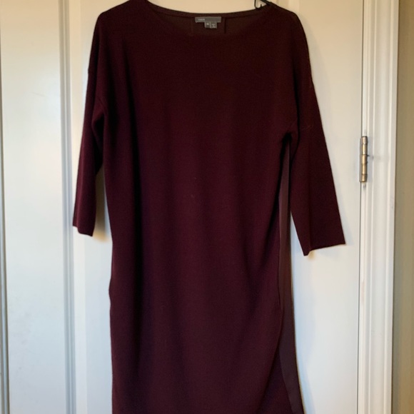 Maroon Fitted Dress - Picture 2 of 7